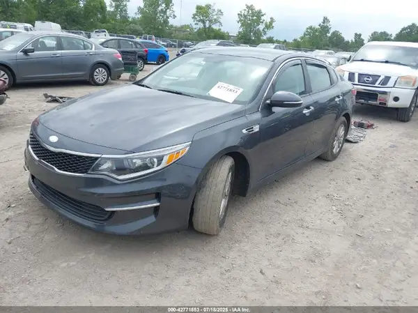 KNAGT4L32J5234905 2018 KIA OPTIMA - Image 2