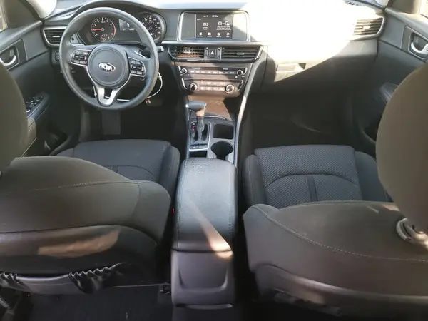 KNAGT4L32J5236315 2018 KIA OPTIMA - Image 8