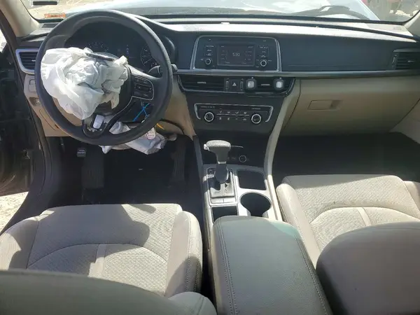 KNAGT4L33G5084196 2016 KIA OPTIMA - Image 8