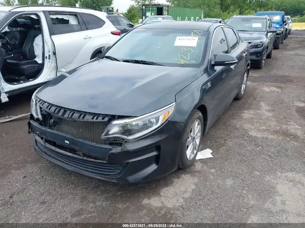 KNAGT4L33G5087230 2016 KIA OPTIMA - Image 2