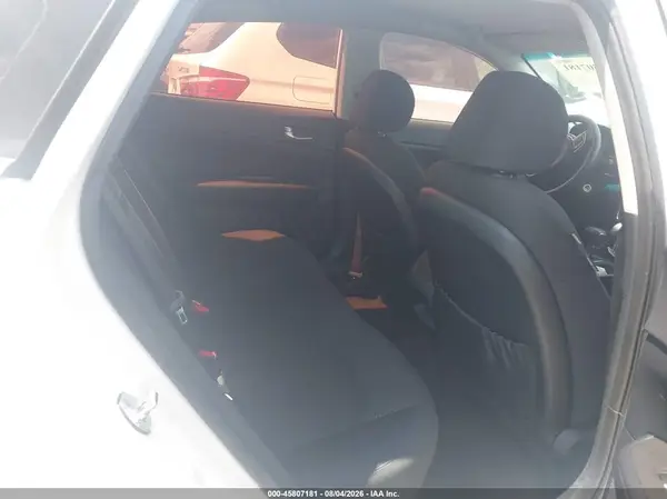 KNAGT4L33G5102311 2016 KIA OPTIMA - Image 8