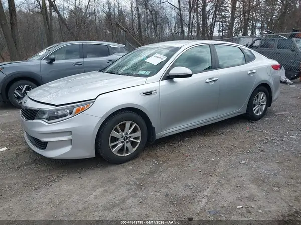 KNAGT4L33G5103944 2016 KIA OPTIMA - Image 2