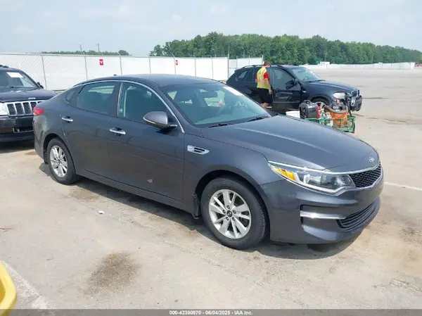 KNAGT4L33G5111199 2016 KIA OPTIMA - Image 1