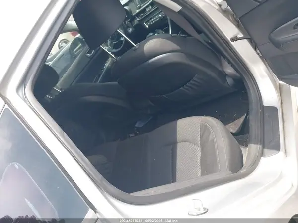 KNAGT4L33G5117360 2016 KIA OPTIMA - Image 8