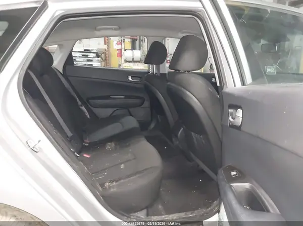 KNAGT4L33G5118864 2016 KIA OPTIMA - Image 8