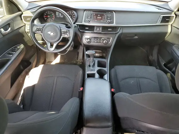 KNAGT4L33H5141448 2017 KIA OPTIMA - Image 8