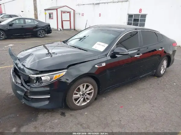 KNAGT4L33H5151624 2017 KIA OPTIMA - Image 2
