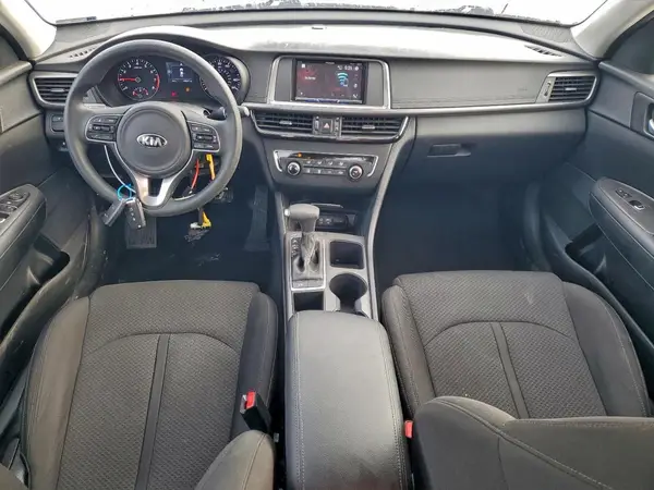 KNAGT4L33H5163577 2017 KIA OPTIMA - Image 8