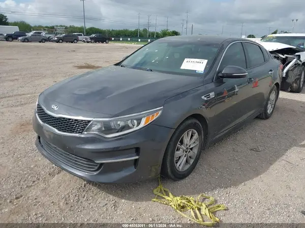 KNAGT4L33J5232323 2018 KIA OPTIMA - Image 2