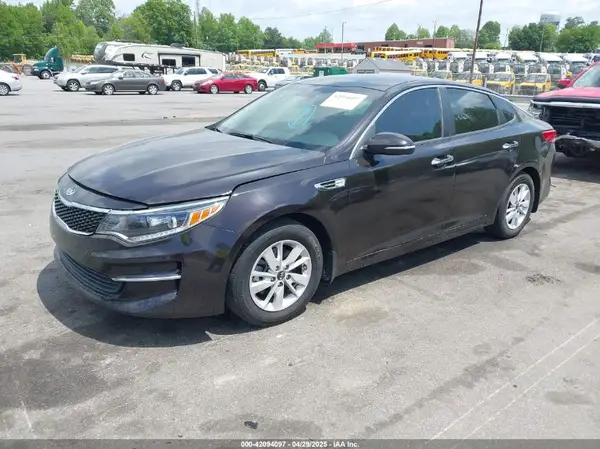 KNAGT4L33J5236419 2018 KIA OPTIMA - Image 2