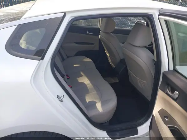 KNAGT4L34G5071862 2016 KIA OPTIMA - Image 8