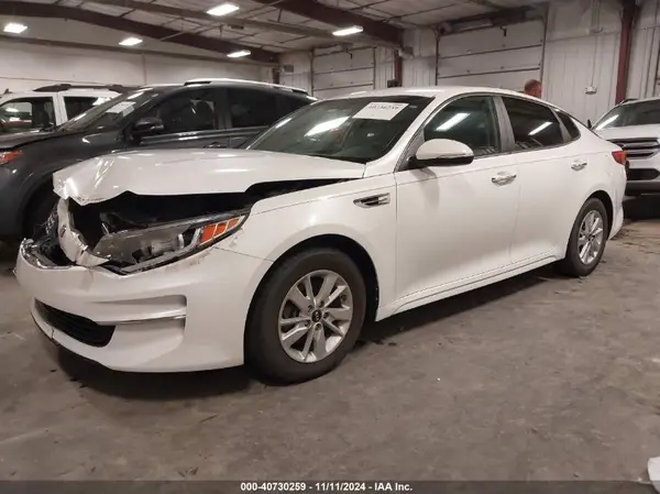 KNAGT4L34G5073563 2016 KIA OPTIMA - Image 2
