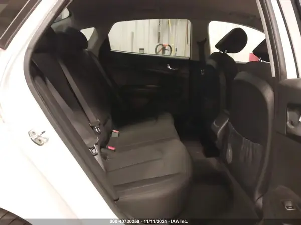 KNAGT4L34G5073563 2016 KIA OPTIMA - Image 8