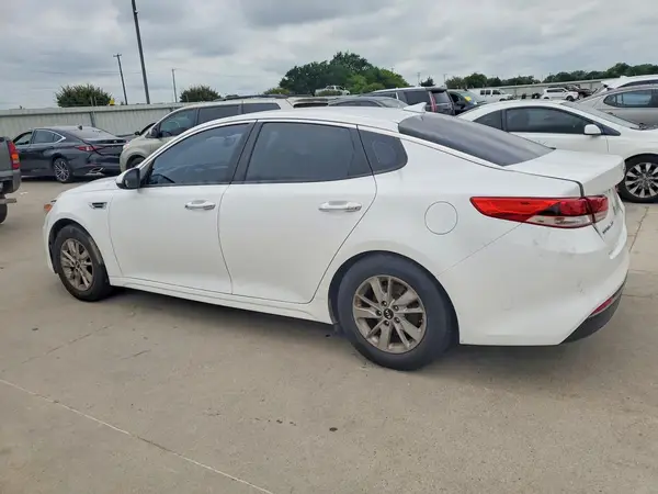 KNAGT4L34G5074342 2016 KIA OPTIMA - Image 2