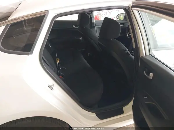 KNAGT4L34G5074549 2016 KIA OPTIMA - Image 8