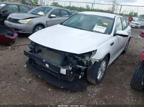 KNAGT4L34G5075474 2016 KIA OPTIMA - Image 2