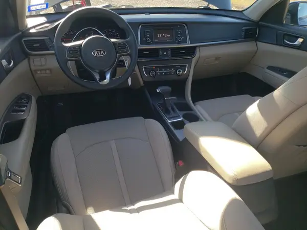 KNAGT4L34G5081999 2016 KIA OPTIMA - Image 8