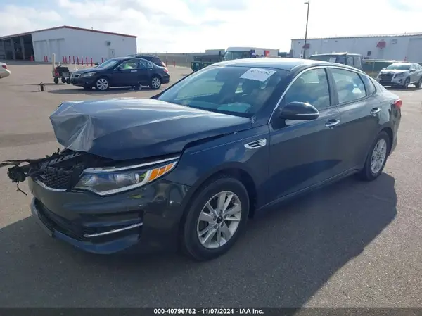 KNAGT4L34G5084627 2016 KIA OPTIMA - Image 2