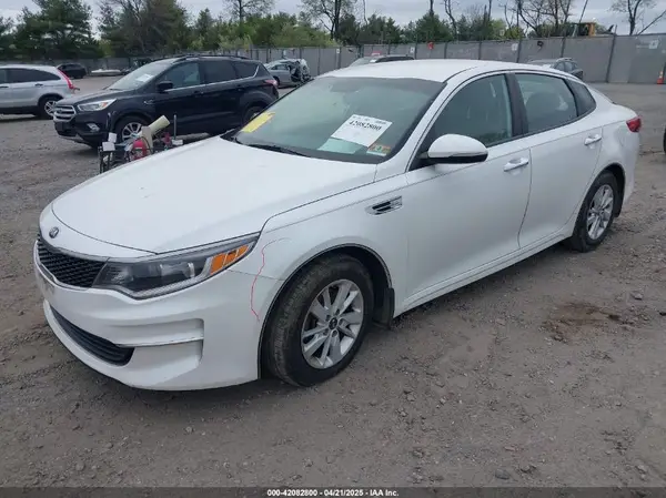 KNAGT4L34G5099144 2016 KIA OPTIMA - Image 2