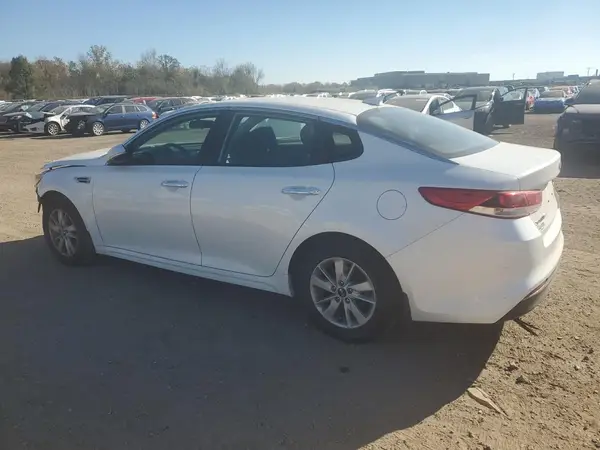 KNAGT4L34G5100843 2016 KIA OPTIMA - Image 2