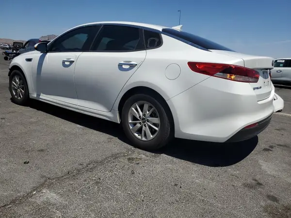 KNAGT4L34G5101085 2016 KIA OPTIMA - Image 2
