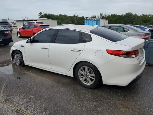 KNAGT4L34G5101894 2016 KIA OPTIMA - Image 2