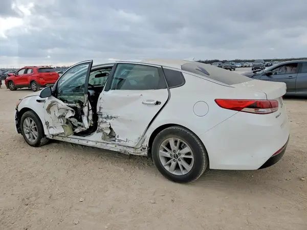 KNAGT4L34G5103242 2016 KIA OPTIMA - Image 2