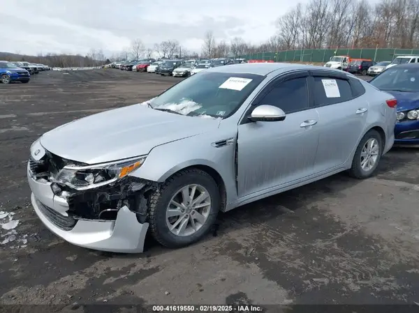 KNAGT4L34G5108859 2016 KIA OPTIMA - Image 2