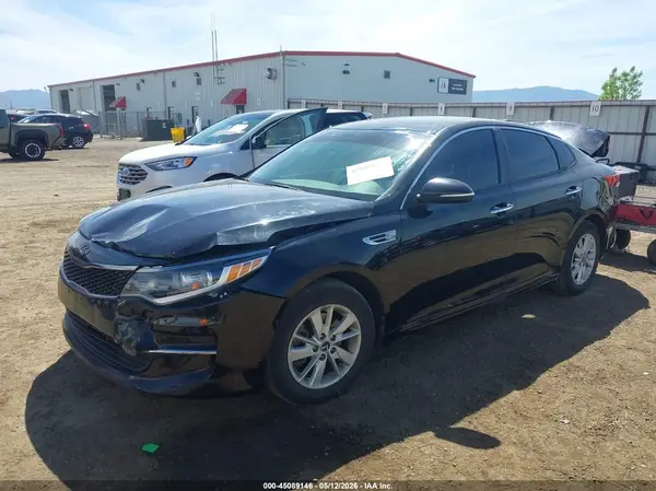 KNAGT4L34G5110885 2016 KIA OPTIMA - Image 2