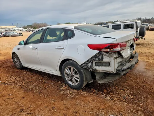 KNAGT4L34H5137229 2017 KIA OPTIMA - Image 2