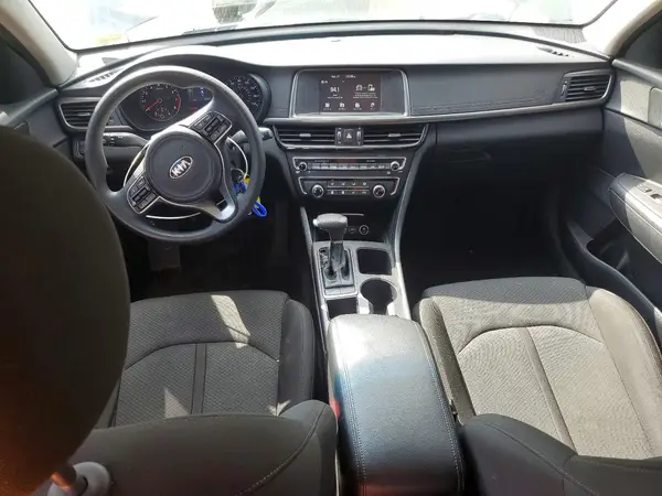 KNAGT4L34J5211898 2018 KIA OPTIMA - Image 8