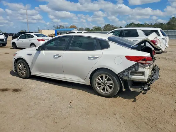 KNAGT4L34J5213666 2018 KIA OPTIMA - Image 2