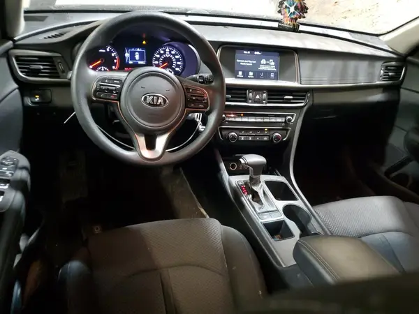 KNAGT4L34J5235411 2018 KIA OPTIMA - Image 8