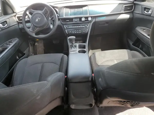 KNAGT4L34J5235909 2018 KIA OPTIMA - Image 8
