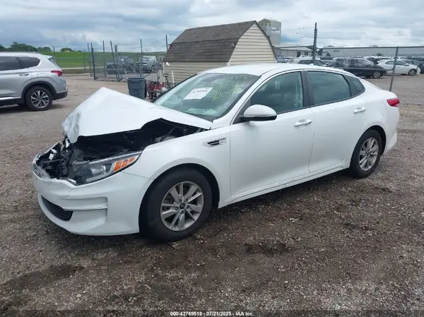 KNAGT4L35G5072048 2016 KIA OPTIMA - Image 2
