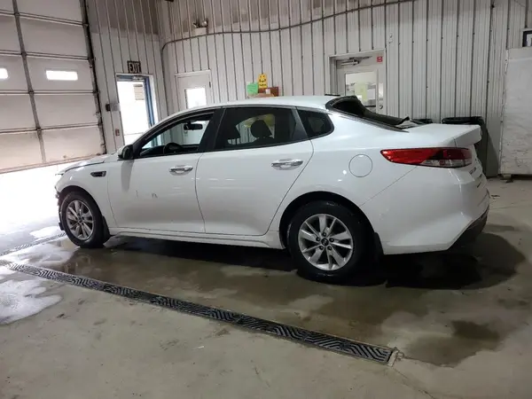 KNAGT4L35G5073846 2016 KIA OPTIMA - Image 2