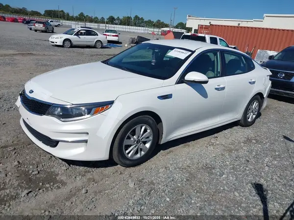 KNAGT4L35G5086256 2016 KIA OPTIMA - Image 2
