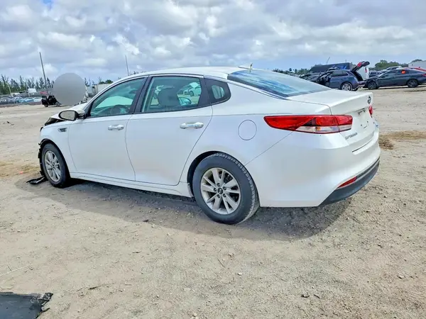 KNAGT4L35G5086855 2016 KIA OPTIMA - Image 2