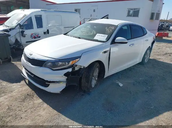 KNAGT4L35G5101516 2016 KIA OPTIMA - Image 2