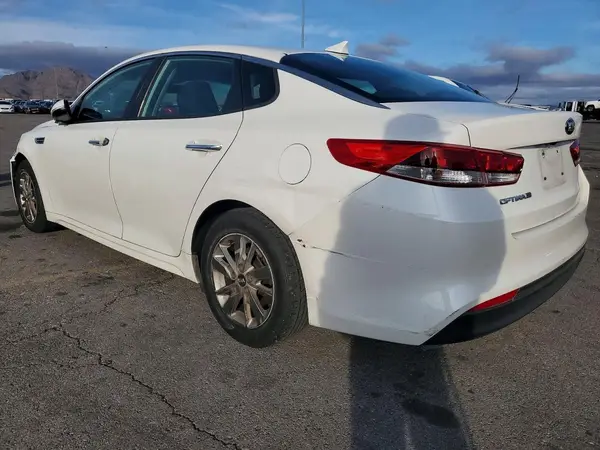 KNAGT4L35G5102911 2016 KIA OPTIMA - Image 2