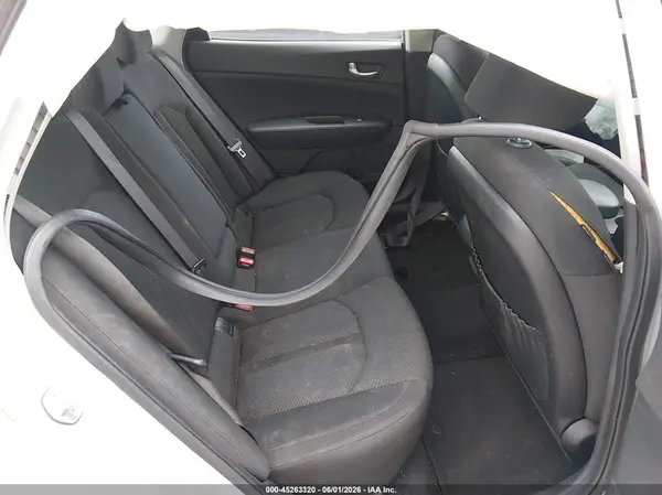 KNAGT4L35G5109602 2016 KIA OPTIMA - Image 8