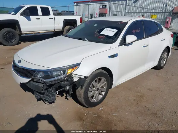 KNAGT4L35G5118235 2016 KIA OPTIMA - Image 2