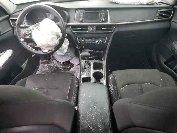 KNAGT4L35H5130922 2017 KIA OPTIMA - Image 8