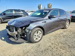 KNAGT4L35J5211389 2018 KIA OPTIMA