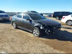 KNAGT4L35J5219685 2018 KIA OPTIMA