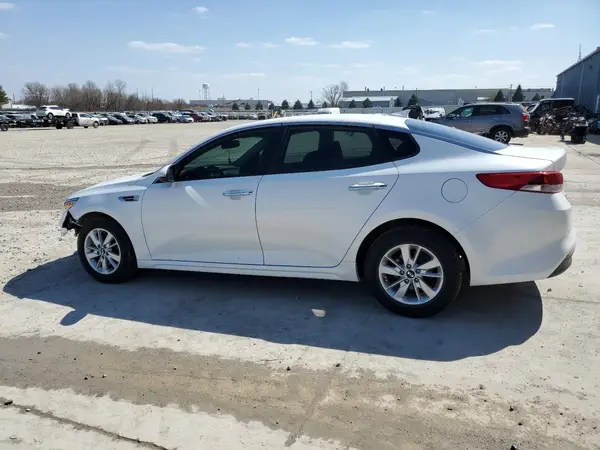 KNAGT4L35J5233053 2018 KIA OPTIMA - Image 2