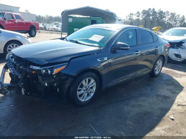 KNAGT4L36G5079283 2016 KIA OPTIMA - Image 2