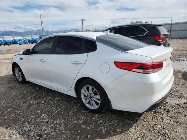 KNAGT4L36G5084063 2016 KIA OPTIMA - Image 2