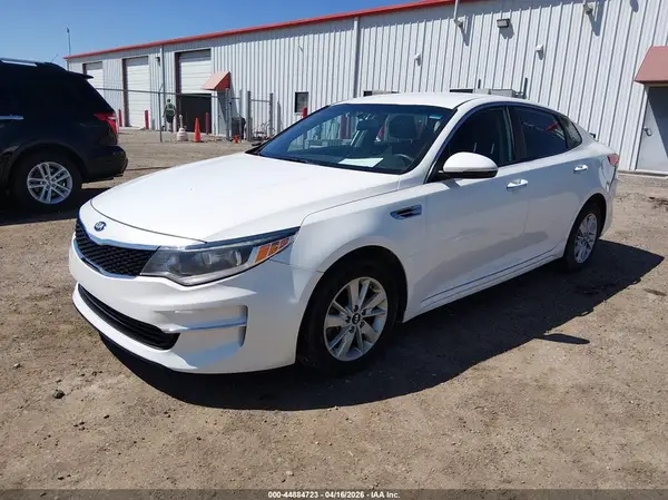 KNAGT4L36G5099503 2016 KIA OPTIMA - Image 2