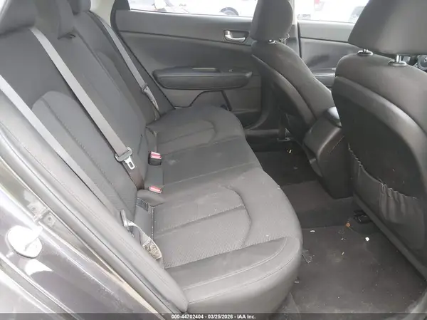 KNAGT4L36G5107440 2016 KIA OPTIMA - Image 8